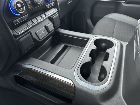 Used 2022 Chevrolet Silverado 1500 LT Trail Boss w/ Bed Protection Package image 21