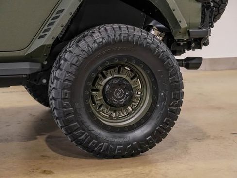 Used 2024 Jeep Wrangler Unlimited Rubicon w/ Technology Group image 58