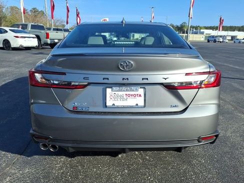 New 2026 Toyota Camry SE w/ Convenience Package FWD image 2