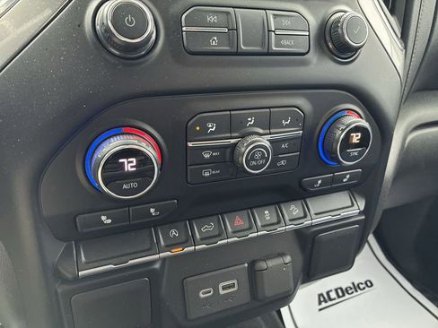 Used 2020 Chevrolet Silverado 1500 RST w/ All-Star Edition image 17