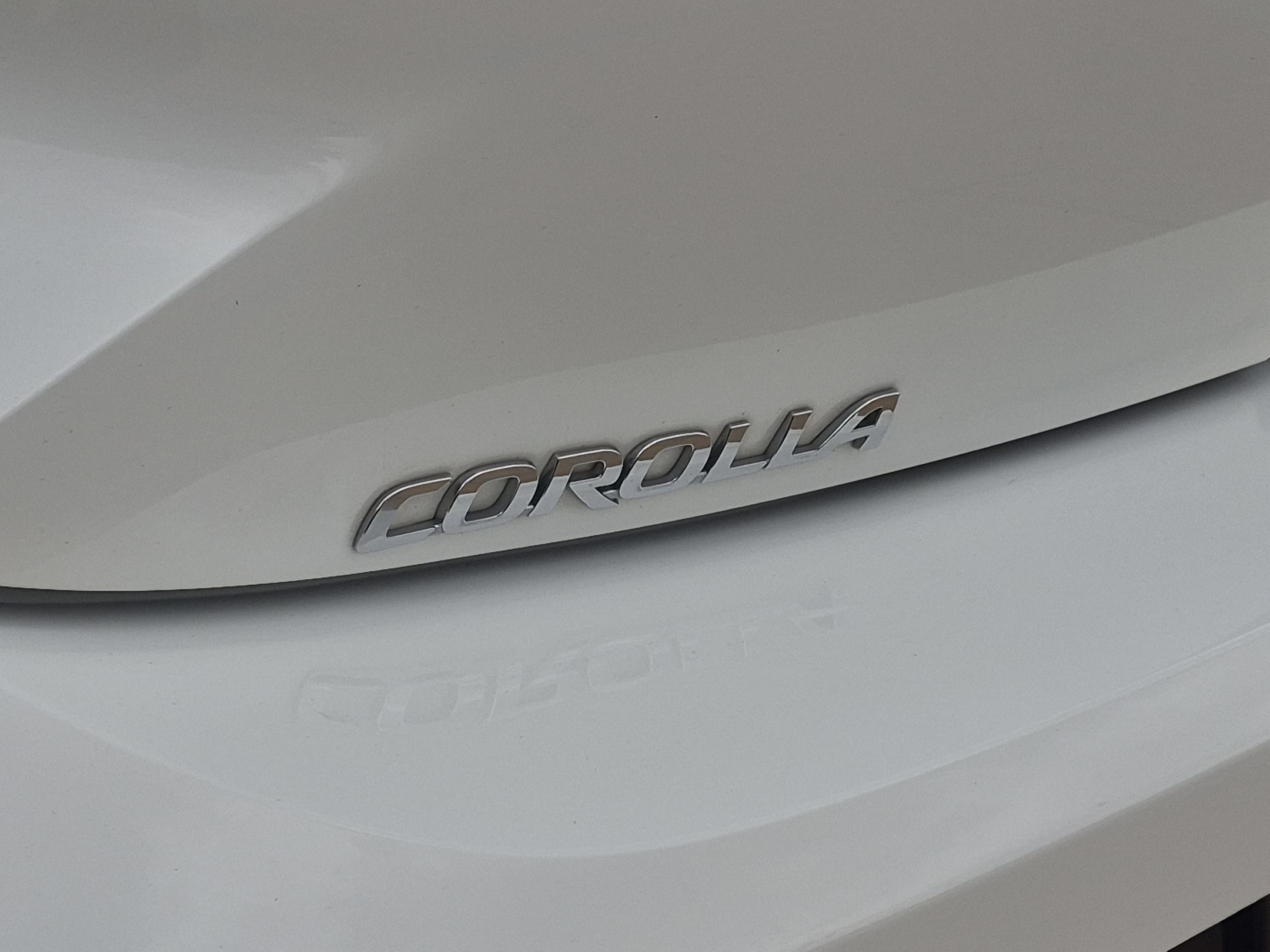 Used 2024 Toyota Corolla SE w/ SE Package FWD image 26