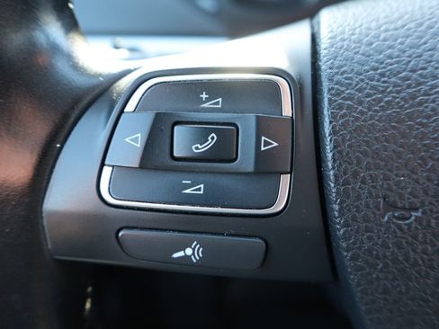 Used 2013 Volkswagen Jetta SE image 29