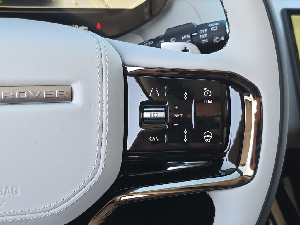 New 2027 Land Rover Range Rover Sport Battersea AWD/4WD image 19
