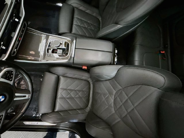 Used 2025 BMW X5 M60i AWD/4WD image 23