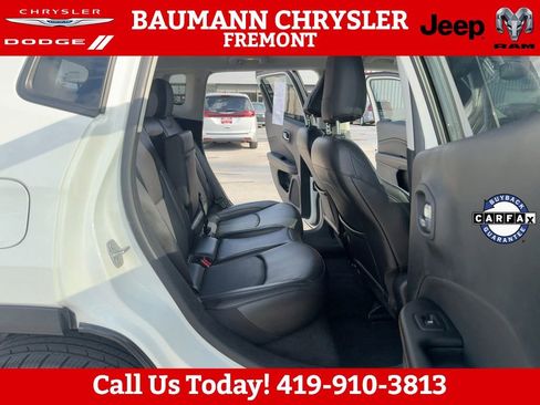 Used 2020 Jeep Compass Limited image 17