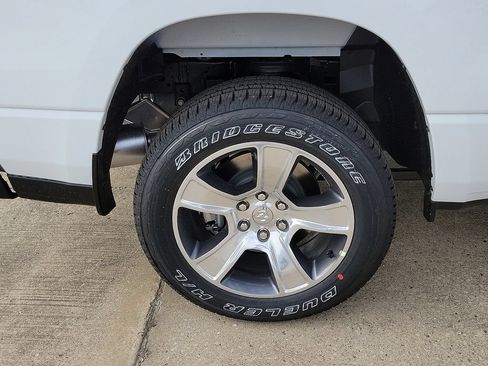 New 2026 RAM 1500 Tradesman AWD/4WD image 8