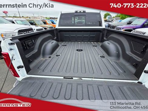 Used 2026 RAM 2500 Laramie AWD/4WD image 18