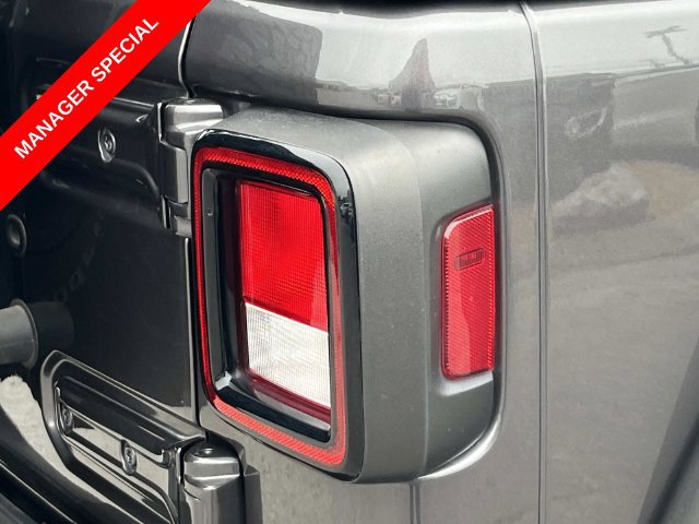 Certified 2021 Jeep Wrangler Sport AWD/4WD image 10
