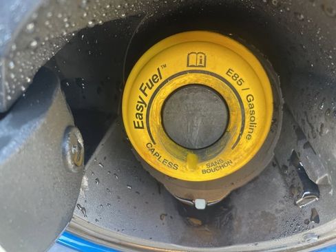 Used 2018 Ford F150 XLT w/ Equipment Group 302A Luxury image 9