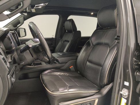 Used 2019 RAM 1500 Limited image 17