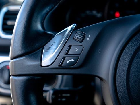 Used 2014 Porsche Cayman RWD image 18