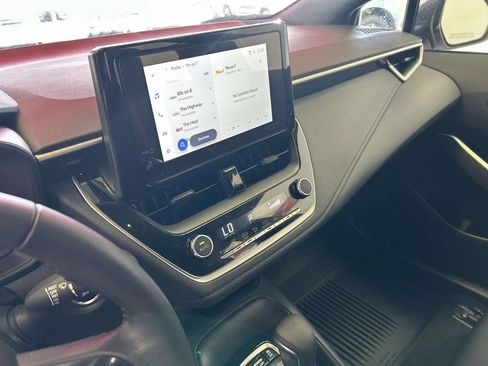 Used 2025 Toyota Corolla SE FWD image 21