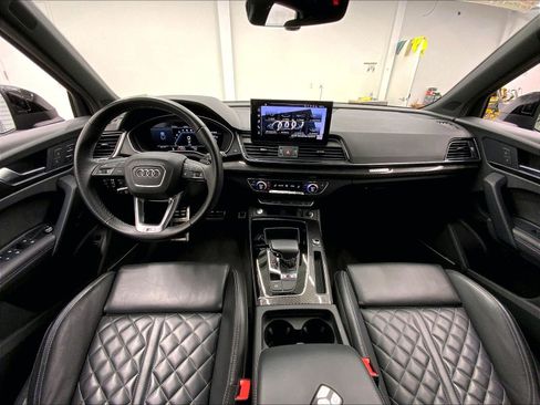 Certified 2023 Audi SQ5 Premium Plus w/ Premium Plus Package image 38