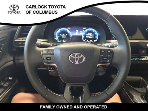 Used 2025 Toyota Crown Signia AWD/4WD image 22