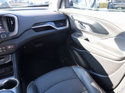 Used 2024 GMC Terrain AT4 w/ Infotainment Package II image 20