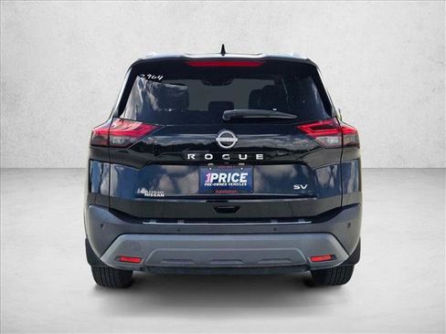 Used 2023 Nissan Rogue SV w/ SV Premium B Package FWD image 6