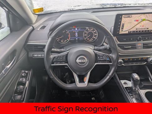 Certified 2023 Nissan Altima 2.5 SV w/ SV Premium Package image 25