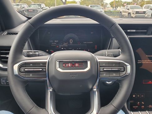 New 2026 GMC Terrain Elevation w/ Black Edition FWD image 13