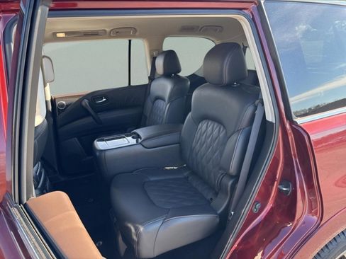 Used 2024 Nissan Armada Platinum w/ Captain's Chairs Package image 30