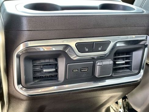 Used 2021 Chevrolet Silverado 2500 LTZ w/ LTZ Premium Package image 22