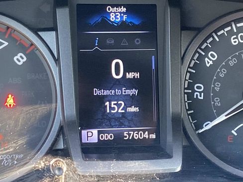 Used 2022 Toyota Tacoma TRD Sport w/ Technology Package RWD image 14