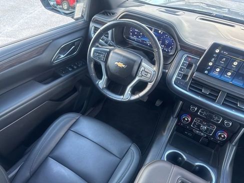 Used 2022 Chevrolet Tahoe LT w/ LT Signature Package image 35