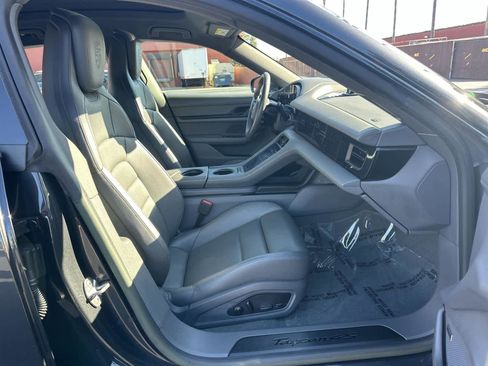 Used 2023 Porsche Taycan 4S image 14