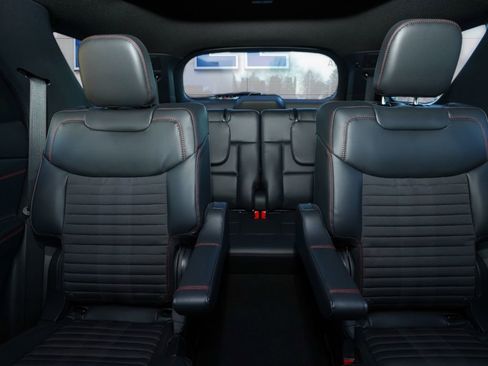 New 2026 Ford Explorer ST-Line w/ ST-Line Street Pack AWD/4WD image 25