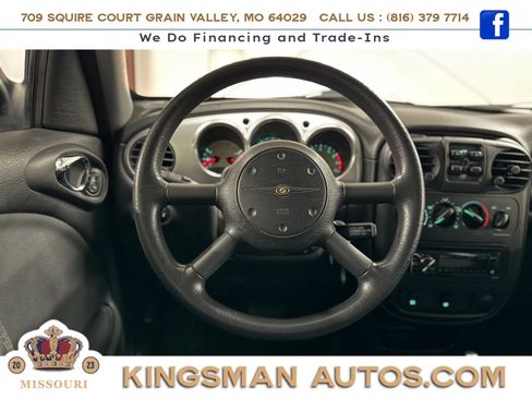 Used 2005 Chrysler PT Cruiser Touring FWD image 11