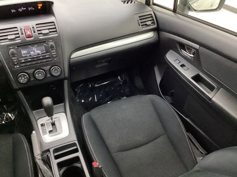 Used 2014 Subaru Crosstrek 2.0i Premium w/ Moonroof Package image 29