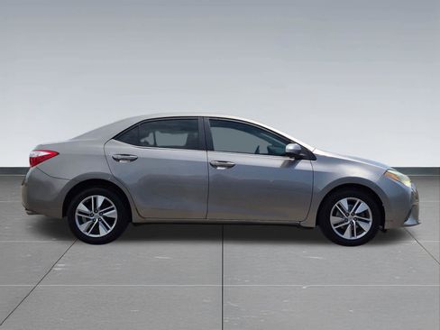 Used 2016 Toyota Corolla LE Premium FWD image 7