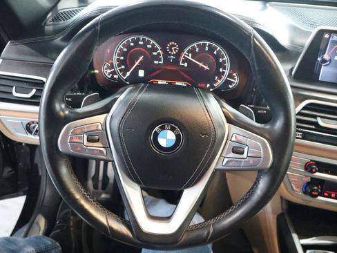 Used 2017 BMW 740i RWD image 24