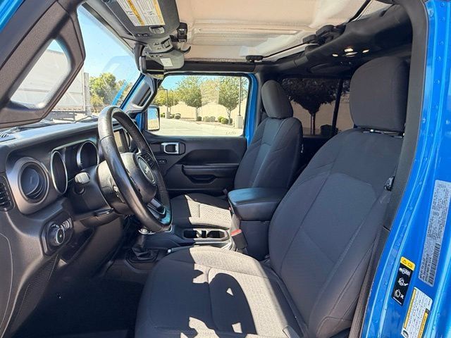 Used 2022 Jeep Wrangler Unlimited Sport AWD/4WD image 16