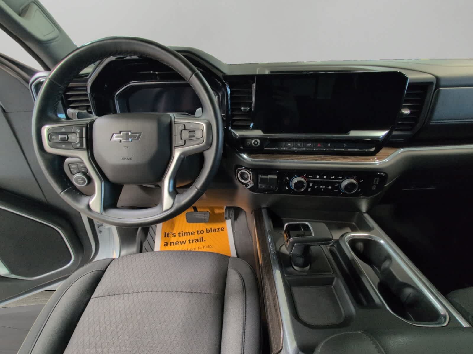 Used 2024 Chevrolet Silverado 1500 RST w/ All Star Edition Plus AWD/4WD image 10