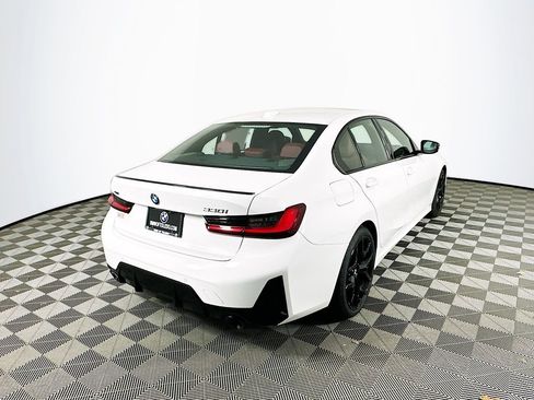 New 2026 BMW 330i xDrive Sedan w/ M Sport Package image 9