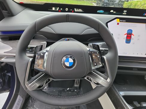 New 2027 BMW 740i w/ Executive Package RWD image 19