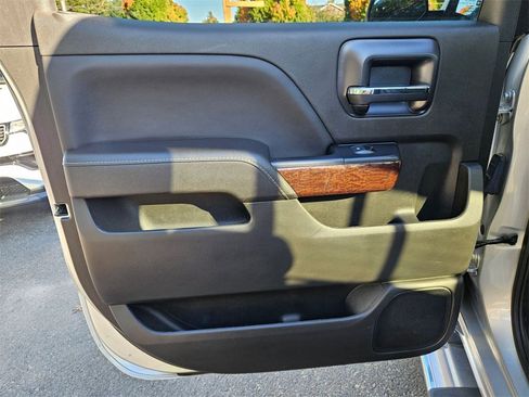 Used 2017 GMC Sierra 1500 SLT image 14