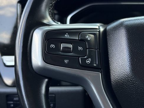 Used 2023 Chevrolet Silverado 1500 LT AWD/4WD image 15