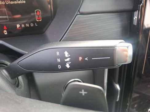 New 2025 GMC Acadia Elevation w/ Elevation Premium Package image 7