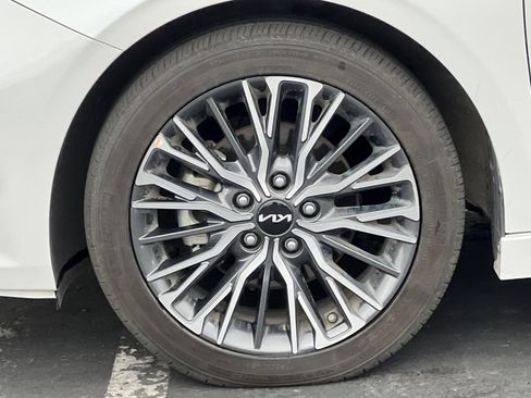 Certified 2022 Kia Forte GT-Line w/ GT-Line Premium Package image 44