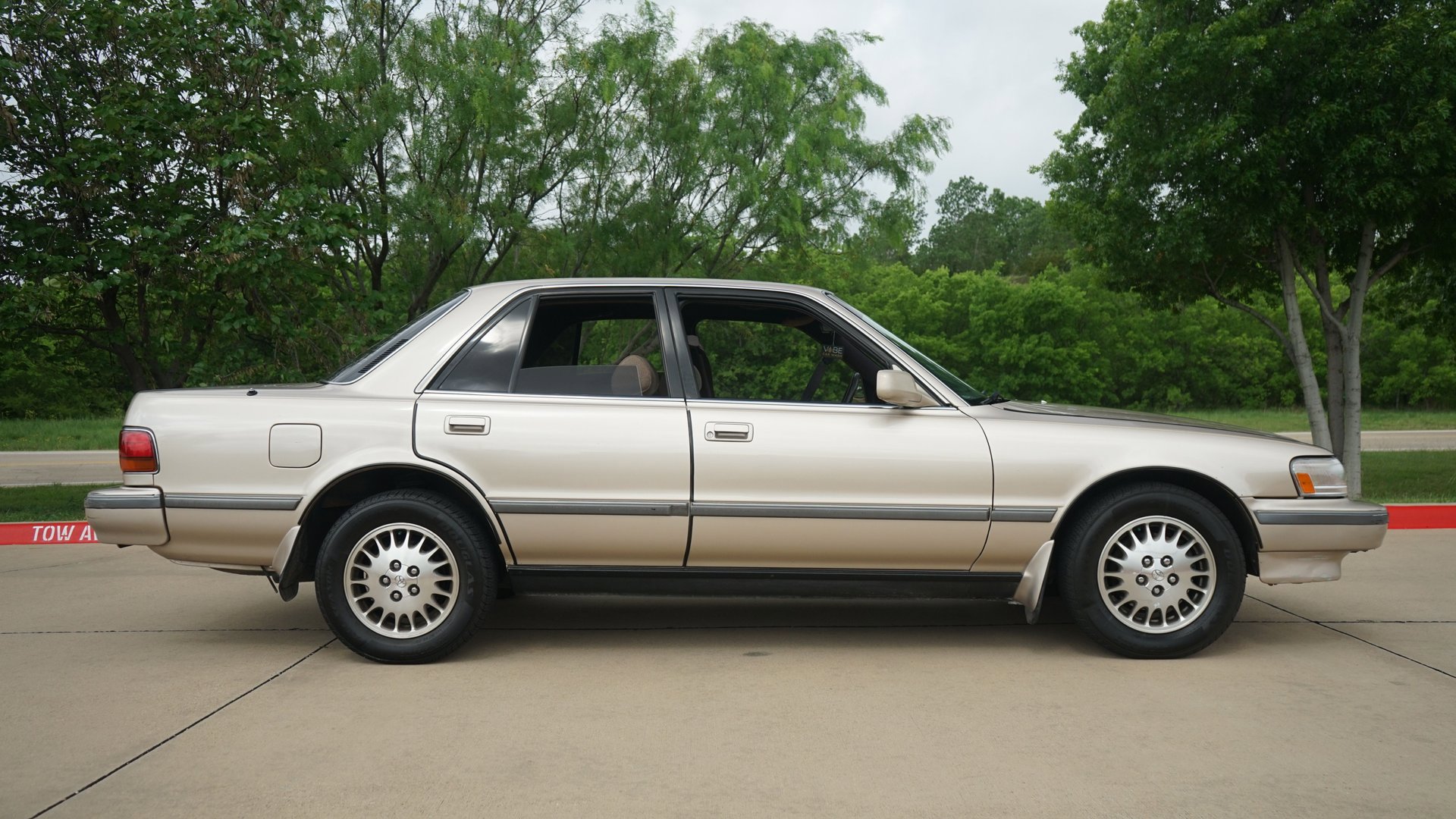Used 1991 Toyota Cressida RWD image 18