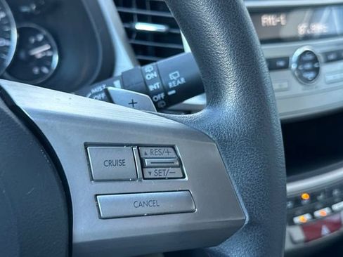 Used 2011 Subaru Outback 2.5i AWD/4WD image 25