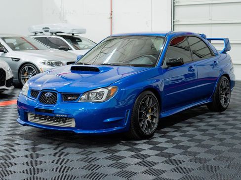 Used 2006 Subaru Impreza WRX STI w/ Popular Equipment Group 2A AWD/4WD image 3