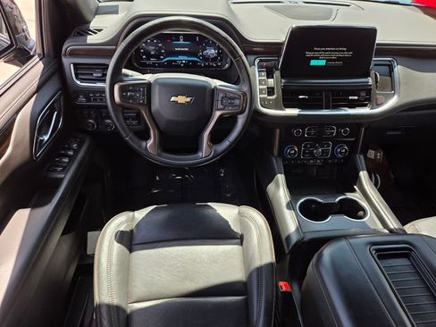 Certified 2024 Chevrolet Tahoe High Country AWD/4WD image 13