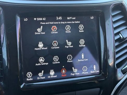 Used 2019 Jeep Cherokee Limited AWD/4WD image 25