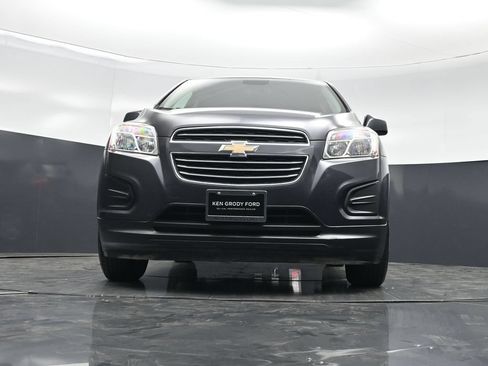 Used 2016 Chevrolet Trax LS FWD image 44