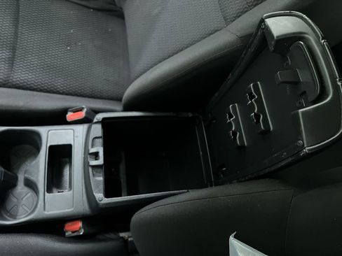 Used 2020 Nissan Rogue Sport S w/ Appearance Package FWD image 24