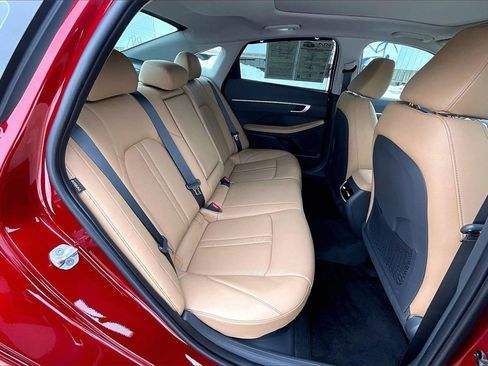 Used 2025 Hyundai Sonata Limited image 27