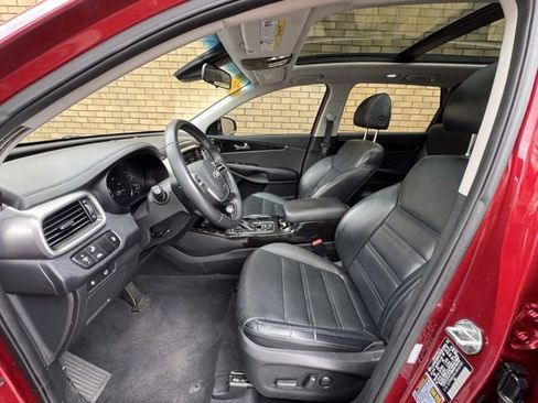 Used 2020 Kia Sorento EX AWD/4WD image 32
