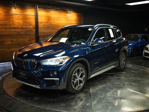 Used 2017 BMW X1 xDrive28i AWD/4WD image 2